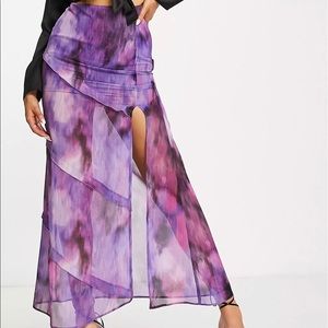 Midaxi skirt with ruffle